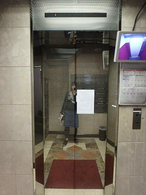 アイルズＢＭビルホール①