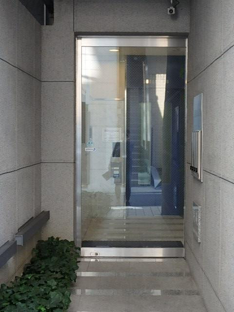 飯田橋エルシスビルエントランス②