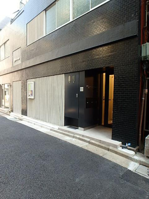 大光ビルエントランス①