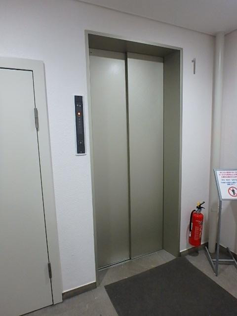 田中ビルホール②