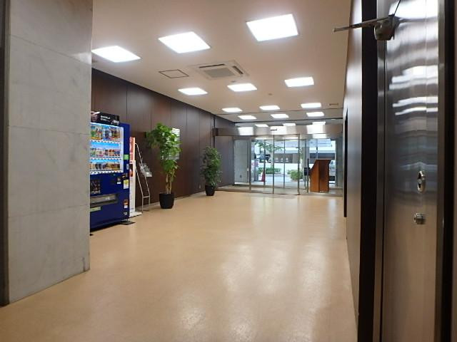 全国旅館会館ビルホール③