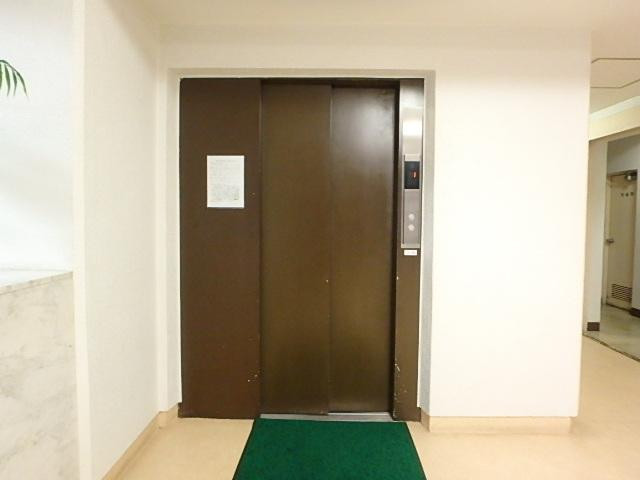 ホール③