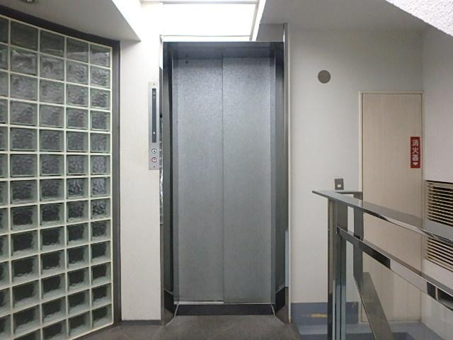 平河町アーバンビルホール②