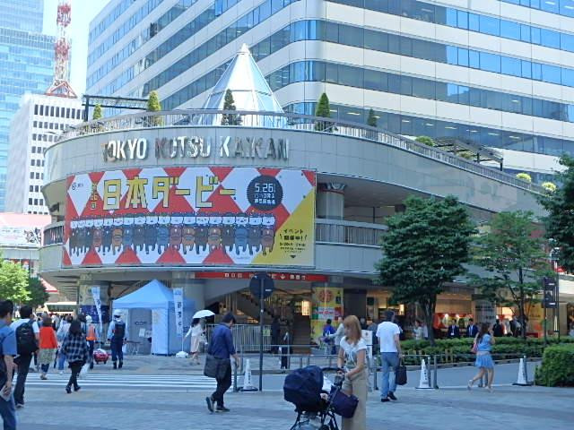 東京交通会館ビルエントランス①