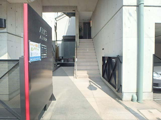 エントランス②
