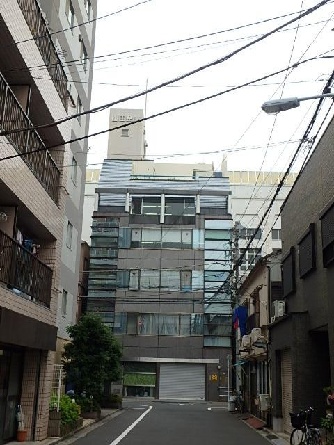 ヤマダビル外観③