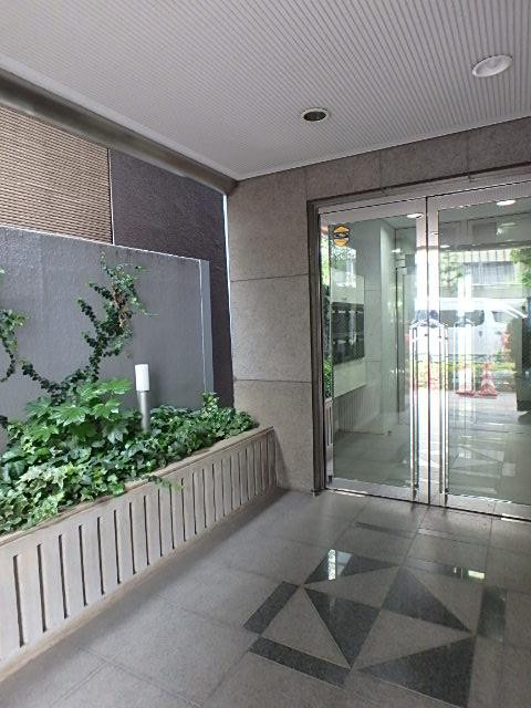 ヨネクラビルエントランス③