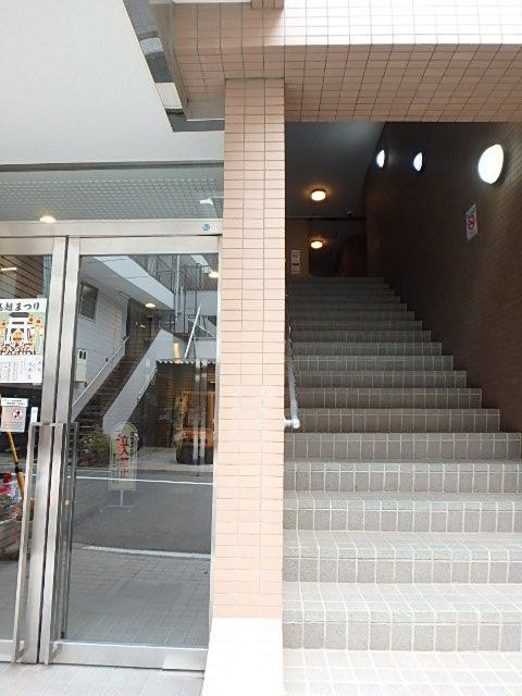 リーラ仲御徒町エントランス②