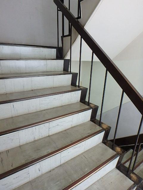 高橋ビルホール②