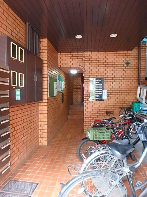 ライオンズマンション寿エントランス③