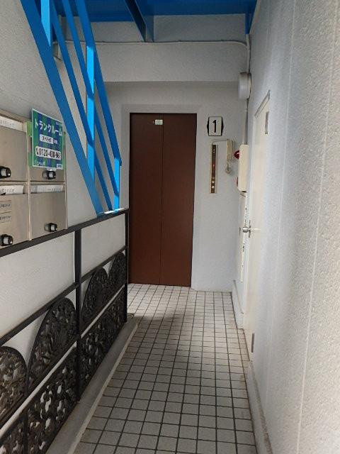 浅草寿ビルホール①