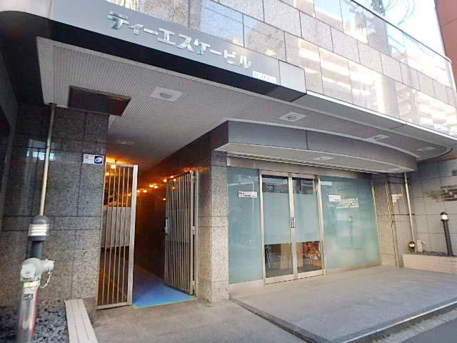 ティーエスケービルエントランス①