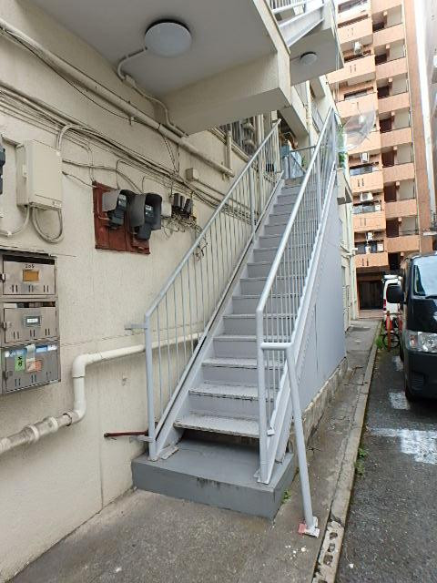 東京リースビルエントランス②