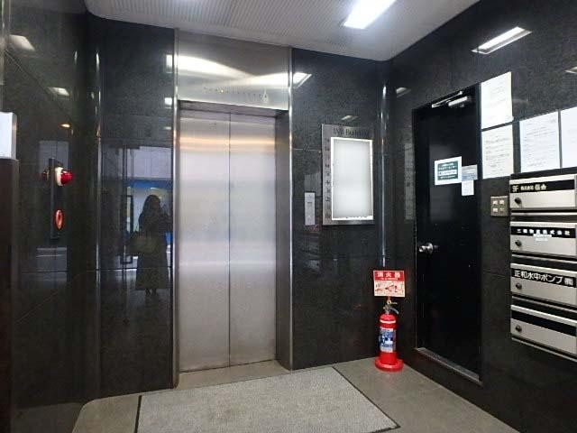 ＩＭＩビルホール①