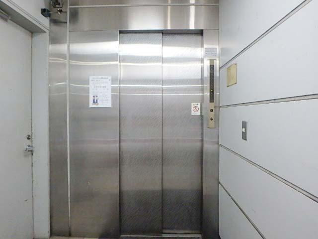 愛ビルホール②