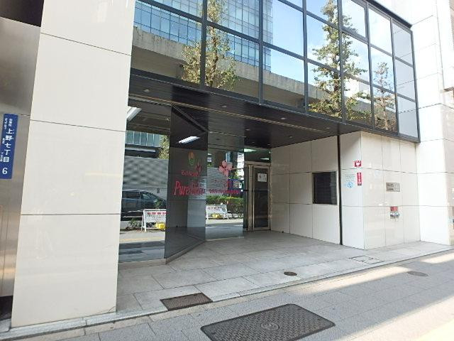 エントランス①