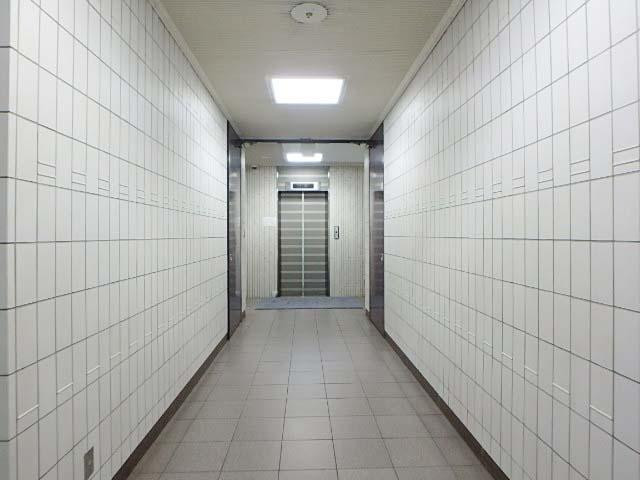 エクセレントビルホール①