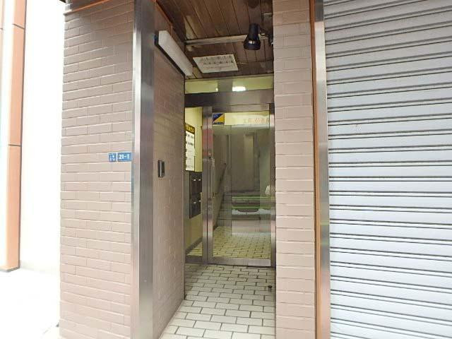 エントランス②