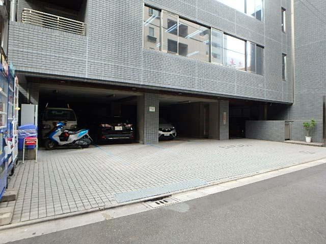 ワイゼムビルエントランス①