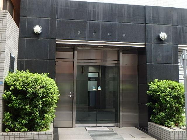 藤井ビルエントランス②