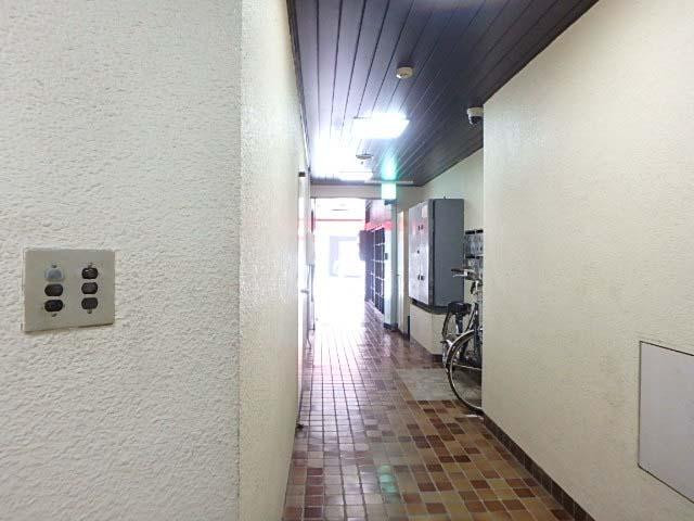 ホール③