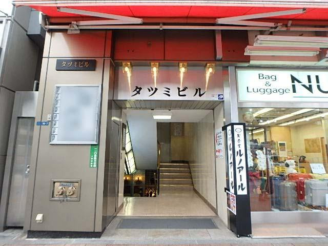 タツミビルエントランス②