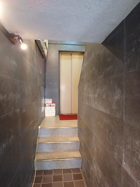 八重垣ビルホール①