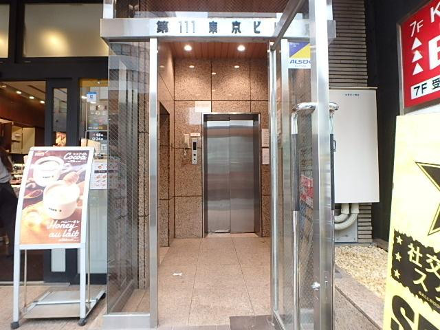 第１１１東京ビルエントランス②