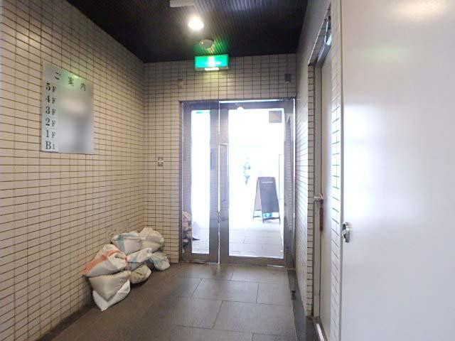 信成ビルホール③