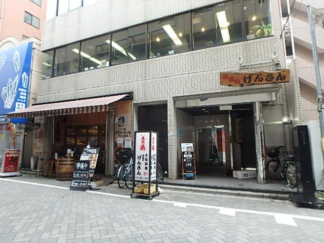 信成ビルエントランス①