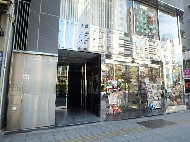マルケービルエントランス①
