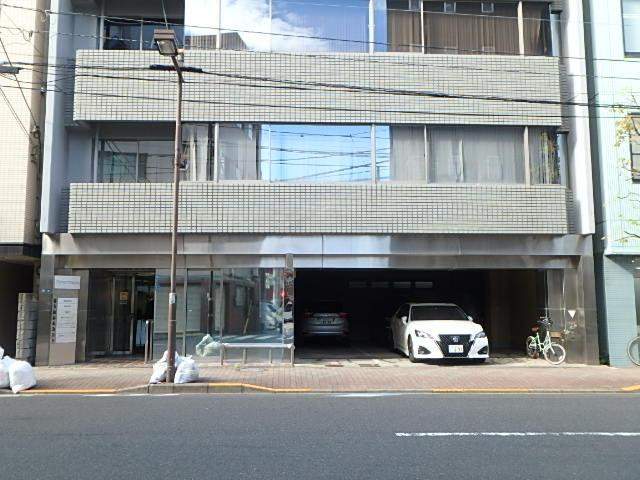 エントランス①