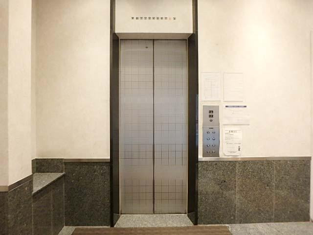 ホール②