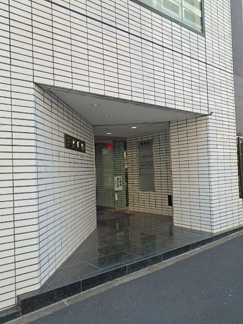 三基ビルエントランス①