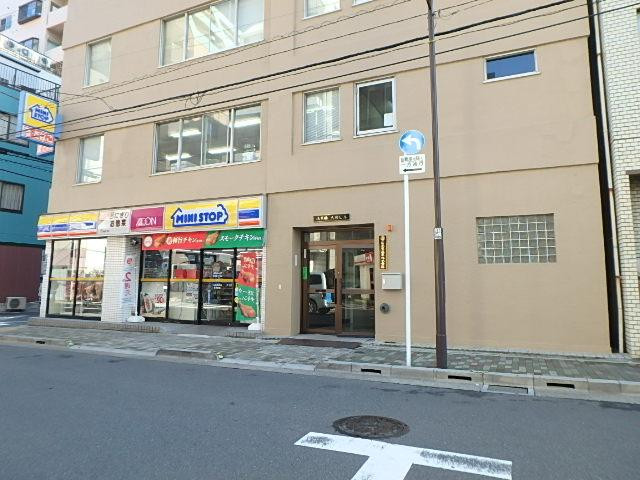 エントランス①