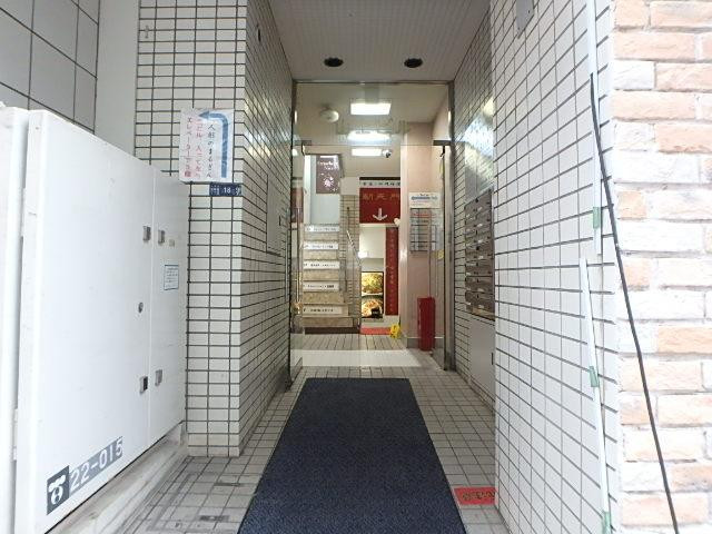 山上ビルエントランス②