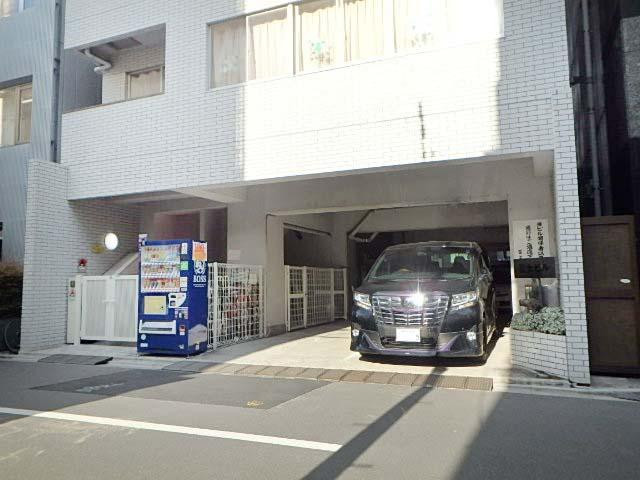 冨士ビルエントランス①