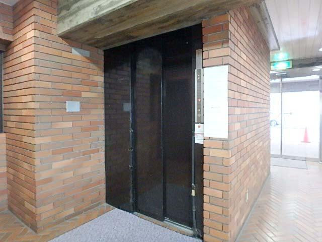 伊藤ビルホール②