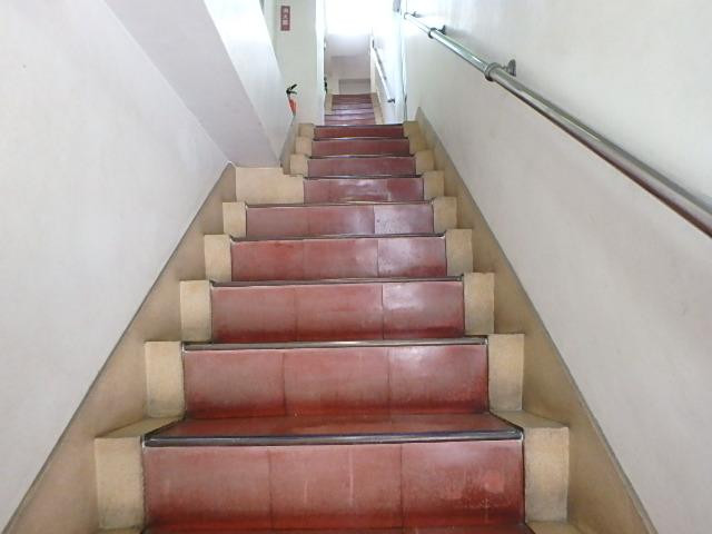 ホール②