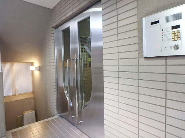 ラッキー浅草橋ビルエントランス③