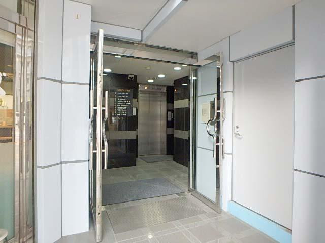 エントランス②