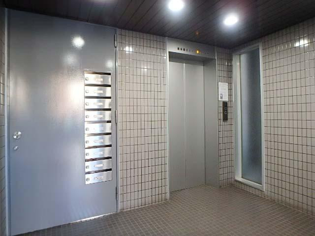 タケイビルホール①