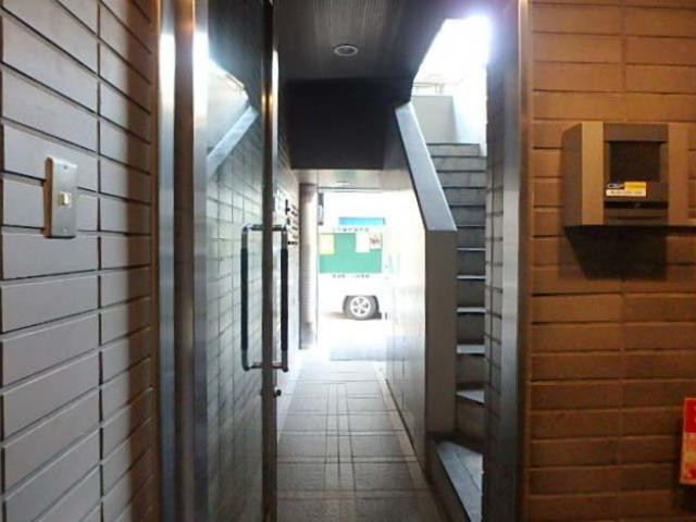 ホール③