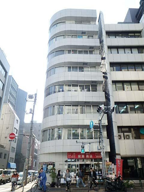 宮地ビル本館外観②