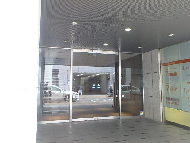 秀和御徒町ビルエントランス②