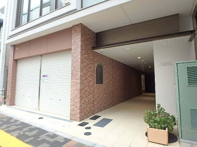 エントランス①