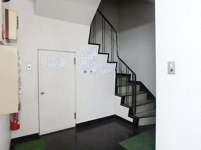 岩瀬ビルホール②