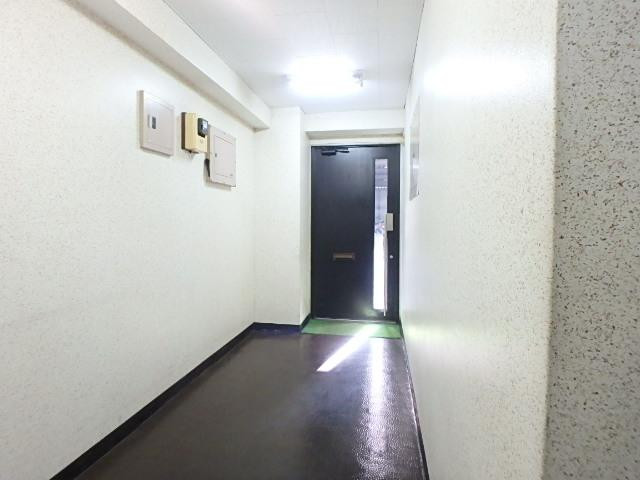 岩瀬ビルホール④