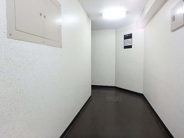 岩瀬ビルホール①