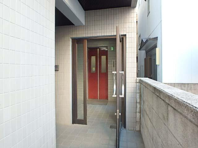 Ｏ・Ｋビルエントランス②